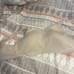 Used lululemon bra 38G